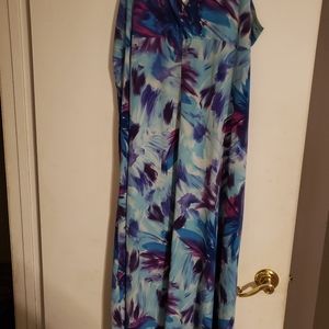 Sleeveless summer dress